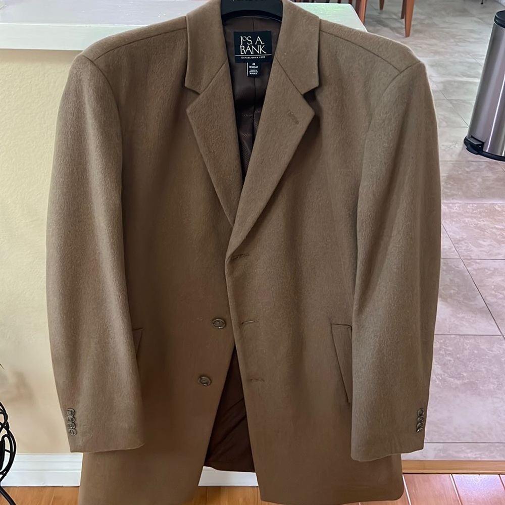 Jos. A. Bank beige Wool Coat in new condition!!